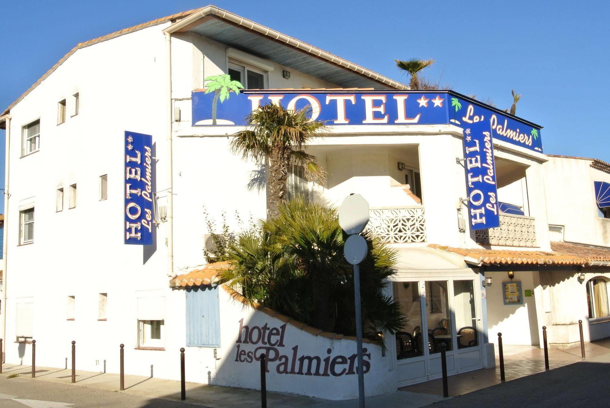 Hotel Les Palmiers En Camargue Les Les Saintes-Maries-de-la-Mer Extérieur photo